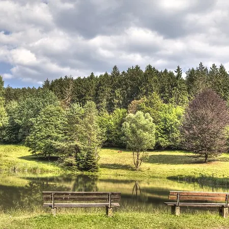 Zum Wiesengrund 3* Heimbuchenthal