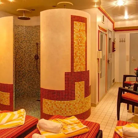 Hotel Zum Wiesengrund 3*