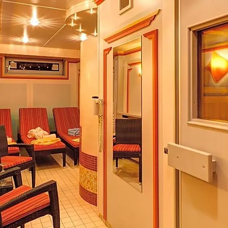 Zum Wiesengrund Hotel 3*