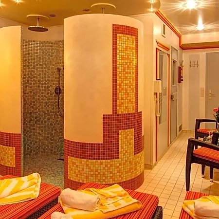 Hotel Zum Wiesengrund 3*