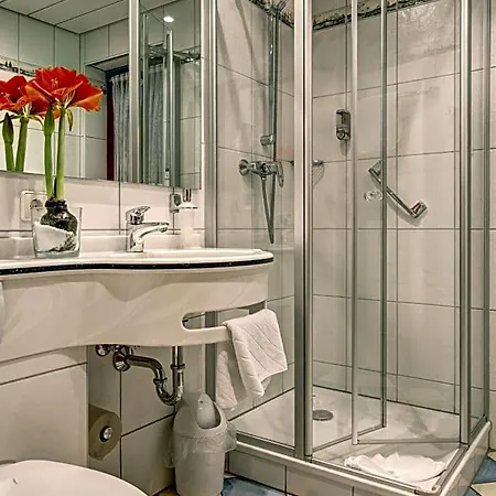 Hotel Zum Wiesengrund 3*