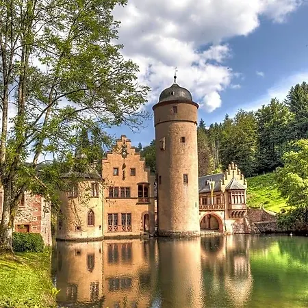 Zum Wiesengrund Heimbuchenthal